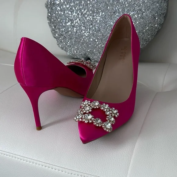 NWOT 💖 Pink Satin Heels with crystal - Picture 12 of 17